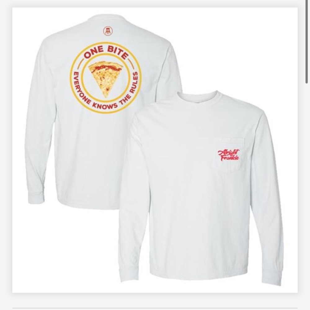 One bite barstool sports shirt size medium